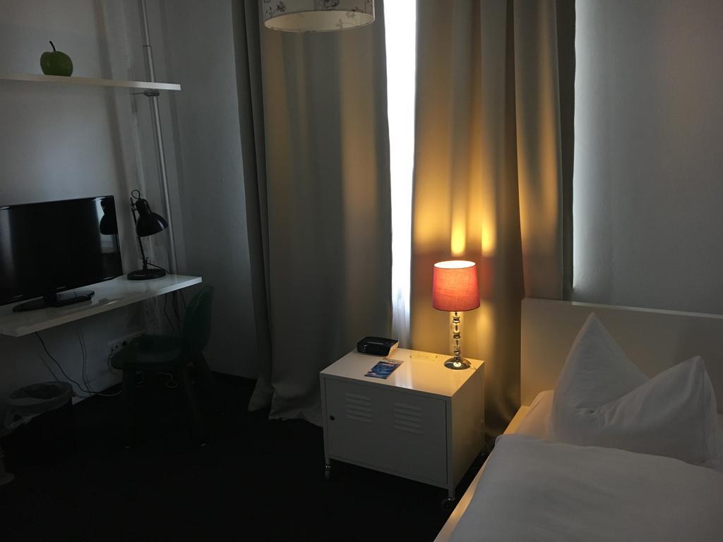 Beans Parc Hotel Jade Bant Ngoại thất bức ảnh